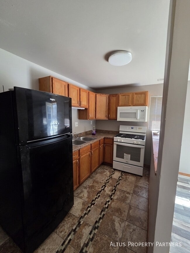 property at 926 Greenwood Ave