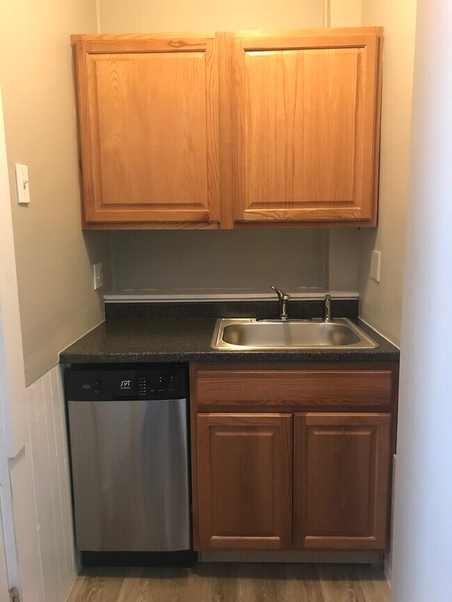 245 Rantoul St in Beverly, MA - Building Photo - Building Photo