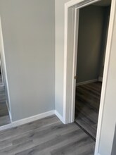 204 Elm St-Unit -2nd floor in Yonkers, NY - Building Photo - Building Photo