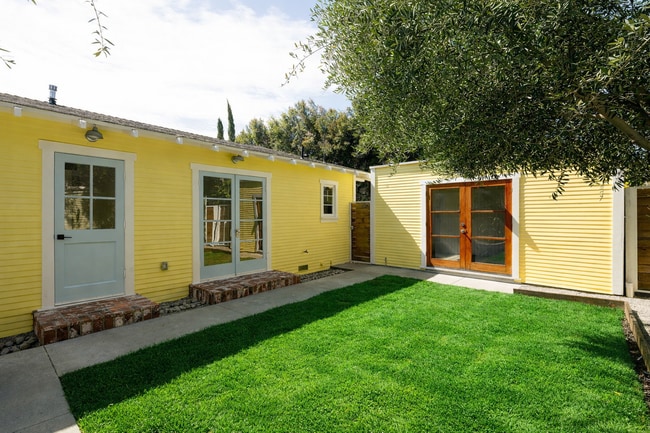 property at 3401 London St