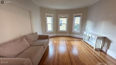 39 Hall Ave, Unit 2 in Somerville, MA - Building Photo - Building Photo