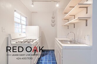 411 1/2 S Coronado St in Los Angeles, CA - Building Photo - Building Photo