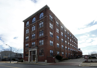 St.Martin Condominiums in Memphis, TN - Building Photo - Building Photo