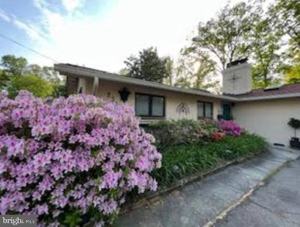 property at 2313 N Tracy St