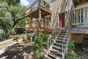 914 E 32nd St in Austin, TX - Building Photo