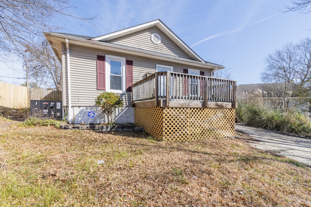 2008 Wood St in Gastonia, NC - Building Photo