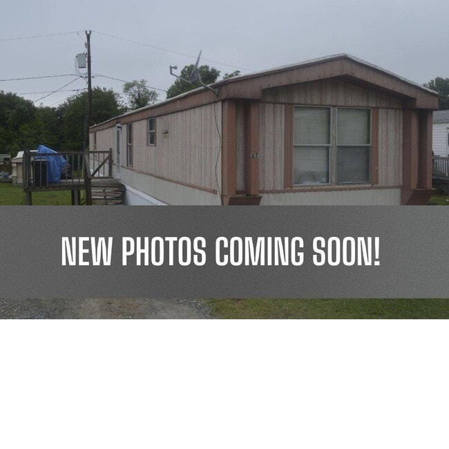 property at 132 Yarbro Rd