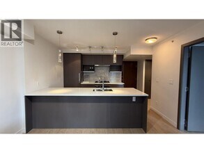 8988 Patterson Rd in Richmond, BC - Building Photo - Building Photo