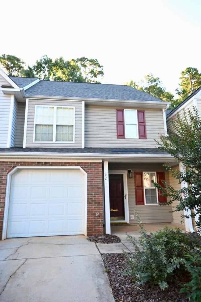 property at 821 Creek Crossing Trail