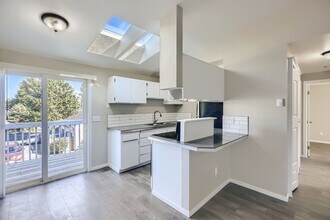 209 E 36th St-Unit -C in Tacoma, WA - Building Photo - Building Photo