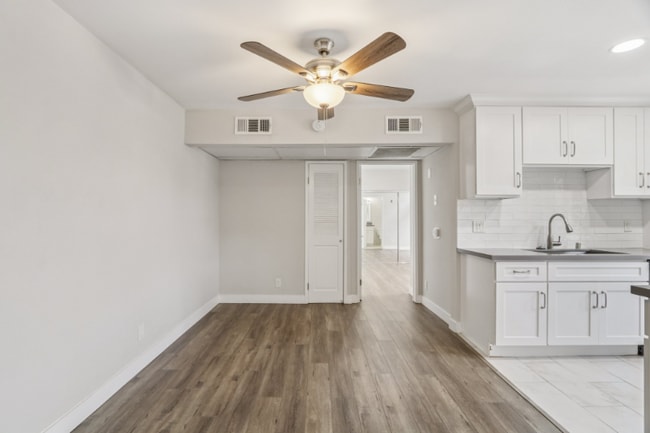 626 E Verdugo Ave in Burbank, CA - Building Photo - Building Photo