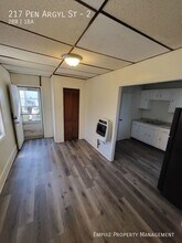 217 Pen Argyl St, Unit 2 in Pen Argyl, PA - Building Photo - Building Photo