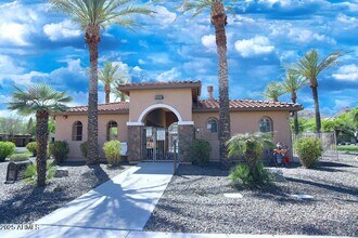 5318 W Chisum Trail in Phoenix, AZ - Building Photo - Building Photo