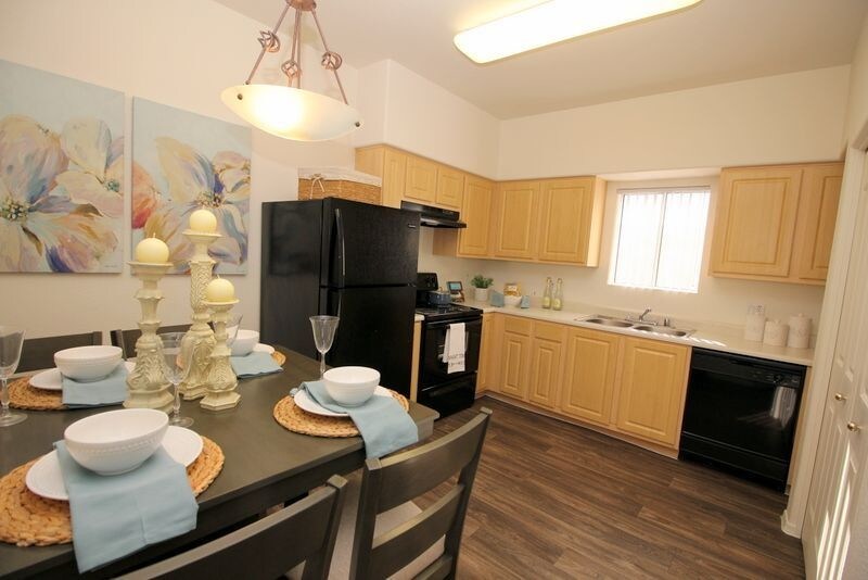 Maravilla Glendale, AZ Apartments