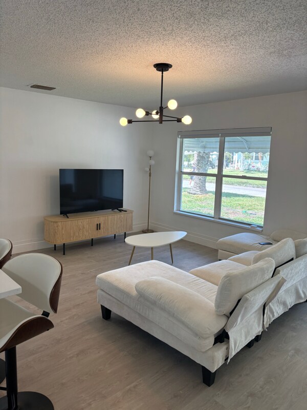 6713 Sierra Terrace in New Port Richey, FL - Building Photo - Building Photo