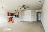 7913 Big Oak Dr-Unit -D311 in Texas City, TX - Building Photo - Building Photo