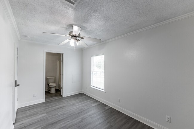 property at 142 Varsity Dr