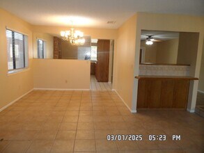 13750 Oakmont Dr in Victorville, CA - Building Photo - Building Photo