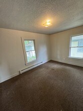 3006 Thompson Ave in Fort Wayne, IN - Building Photo - Building Photo