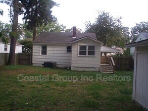 437 Lenox Ave in Norfolk, VA - Building Photo - Building Photo