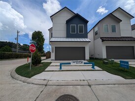 4403 Abaco Ln in Houston, TX - Building Photo