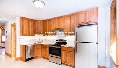 46 Garden St in Boston, MA - Foto de edificio - Building Photo