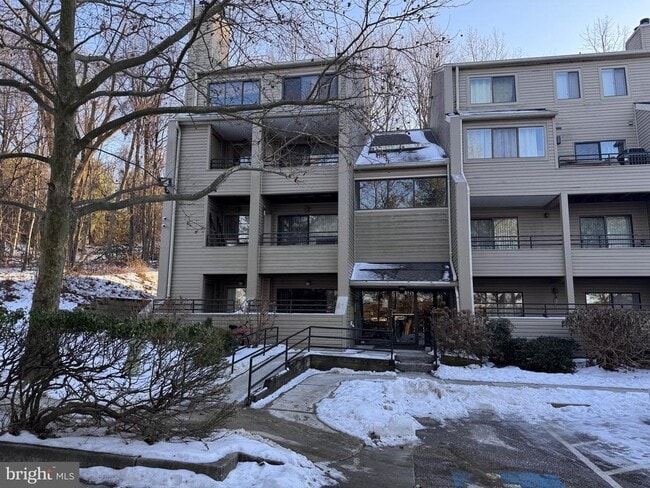 8001 Greenspring Way