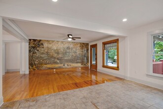 2210-2210 Nashville Ave in New Orleans, LA - Foto de edificio - Building Photo