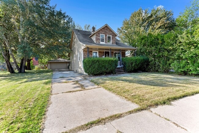 28649 John Hauk St in Garden City, MI - Building Photo - Building Photo