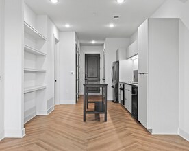 239 W 9th St in Dallas, TX - Building Photo - Building Photo