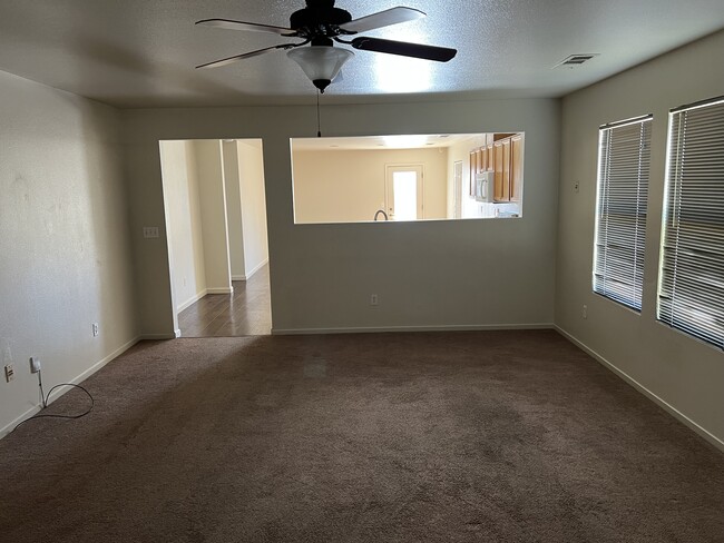 1253 Lullabrooke Ct in Sparks, NV - Building Photo - Building Photo