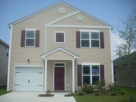 159 Chapel Lake S in Savannah, GA - Building Photo