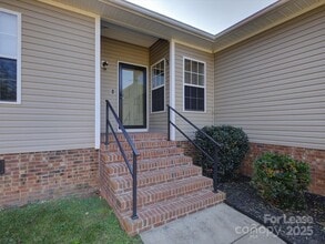 4405 Sugar Cane Ct in Waxhaw, NC - Building Photo - Building Photo