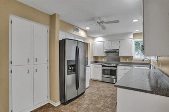 1011 Mcdale Ln in Madison, MS - Building Photo - Building Photo