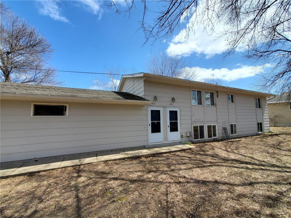 4470 Denbigh Rd in Mound, MN - Building Photo