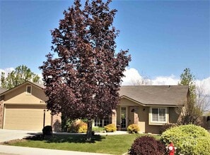 5008 N Rothmans Ave in Boise, ID - Building Photo - Building Photo