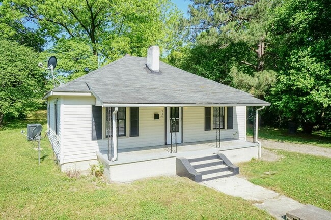 property at 930 Elm St