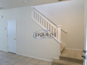 4519 Sundari Ave in Olivehurst, CA - Building Photo - Building Photo