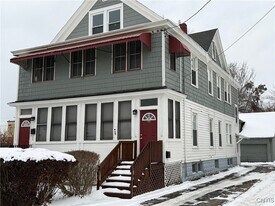 812-814 Spencer St in Syracuse, NY - Building Photo