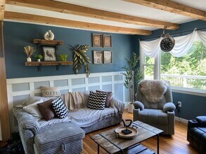 636 Old County Rd N in Waterford, VT - Foto de edificio - Building Photo