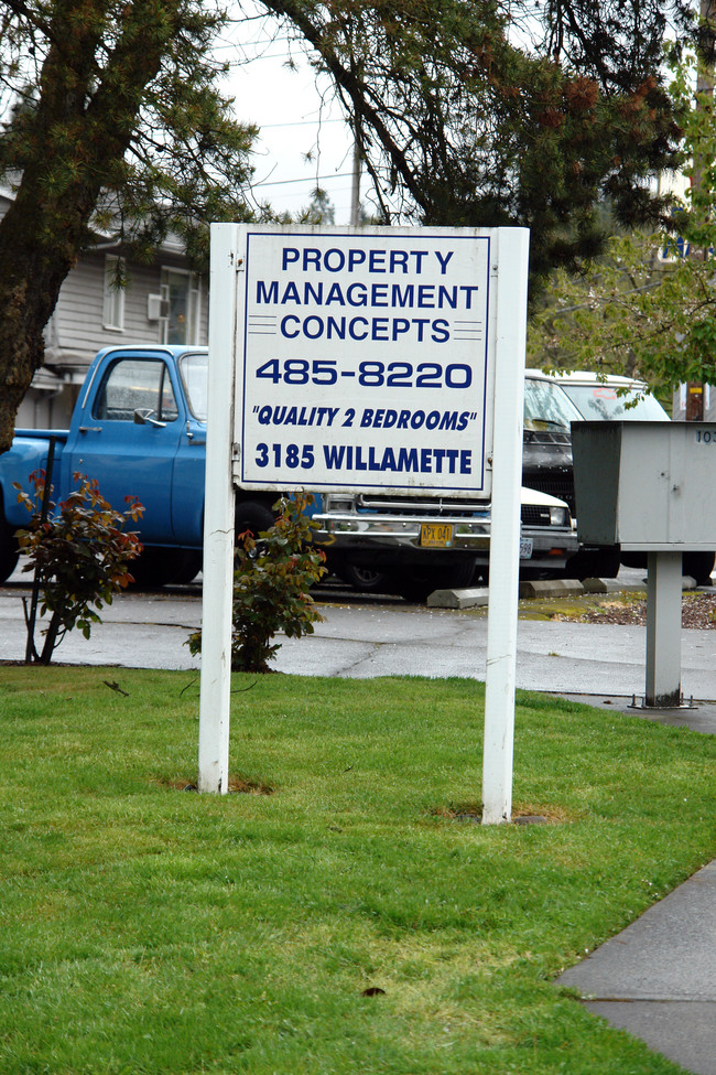 3185 Willamette St in Eugene, OR - Building Photo - Building Photo