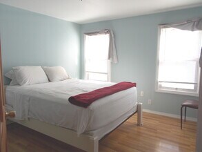 479 Hill St in Waterbury, CT - Building Photo - Building Photo