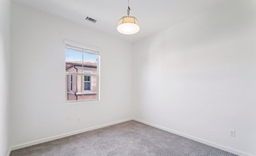 91 Lavender in Lake Forest, CA - Building Photo - Building Photo