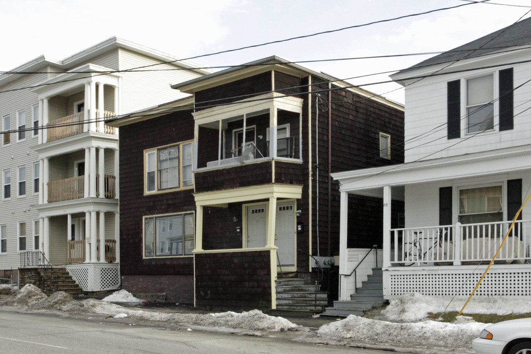 91 Pine St in Lewiston, ME - Foto de edificio