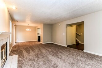 5408 Alameda Rd in Indianapolis, IN - Building Photo - Building Photo