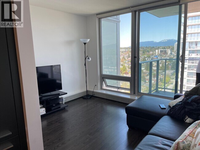 8131 Nunavut Ln in Vancouver, BC - Building Photo - Building Photo