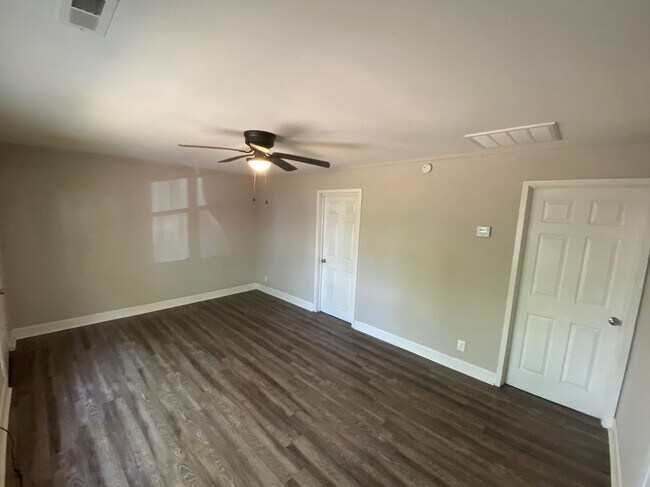25 Julian St in Greenville, SC - Building Photo - Building Photo