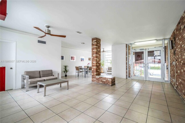 1150 Euclid Ave in Miami Beach, FL - Building Photo - Building Photo