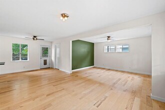 7712 Robalo Rd in Austin, TX - Building Photo - Building Photo