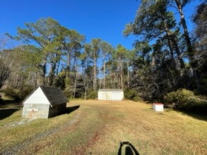 5324 Masonboro Loop Rd in Wilmington, NC - Building Photo - Building Photo